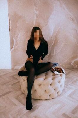 Проститутка рабыня Лиза, 19 лет, заказать в один клик